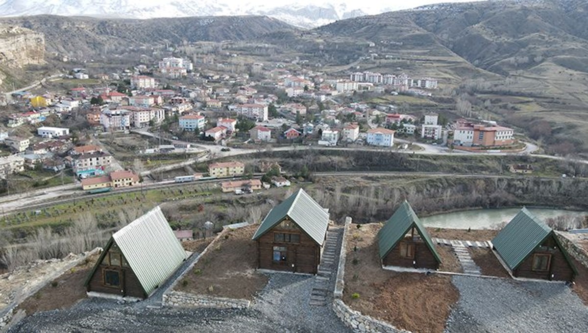 Kemah'taki bungalovlar turistleri ağırlayacak