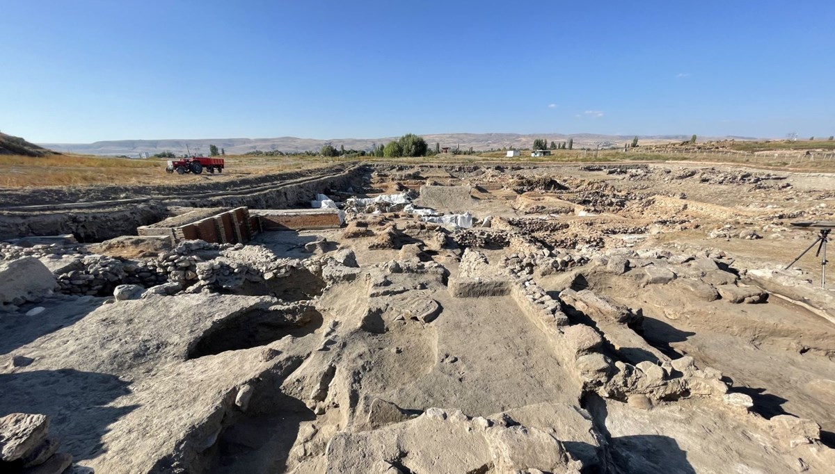 Kültepe'de geç döneme ait yapılar gün yüzüne çıkıyor