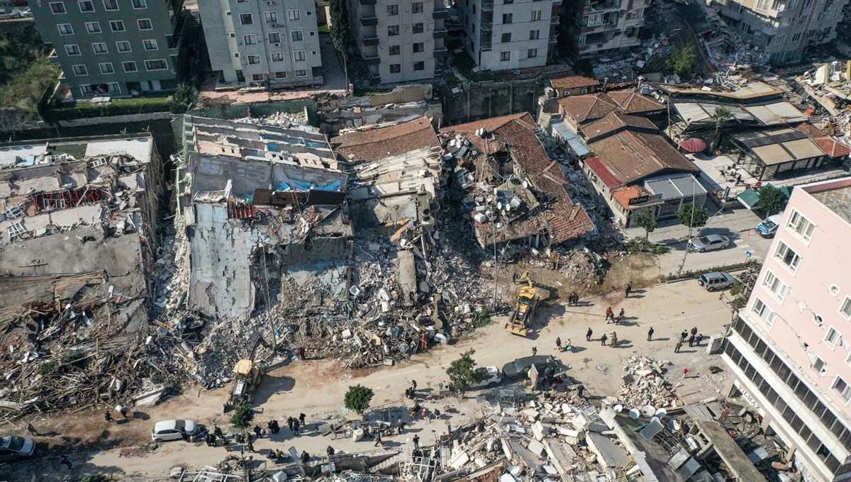 Kısa çalışma ödeneği ve nakdi yardım nedir, 100 bin TL nakdi yardım kimlere verilecek, başvuru yapılacak mı? Depremin etkilediği 10 il için maddi destek