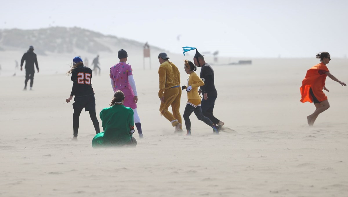 San Francisco'daki Ocean Plajı'nda günlük yaşam