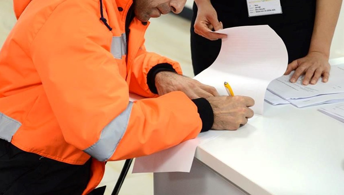 Taşerona kadro ne zaman çıkacak? 90 bin işçi kadroya girecek mi? (Taşerona kadroda son durum)