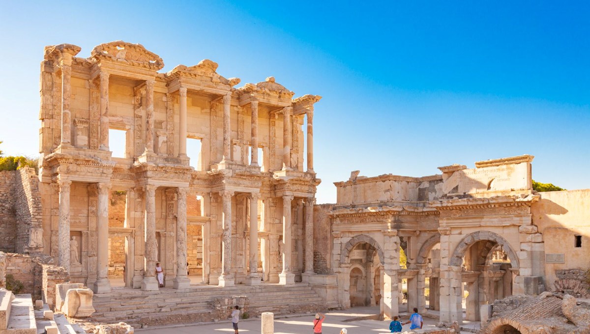 Türkiye 2022 yılında en çok turist ağırlayan 5. ülke oldu