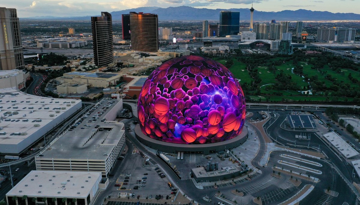 Las Vegas'ta dünyanın en büyük LED küresi MSG Sphere