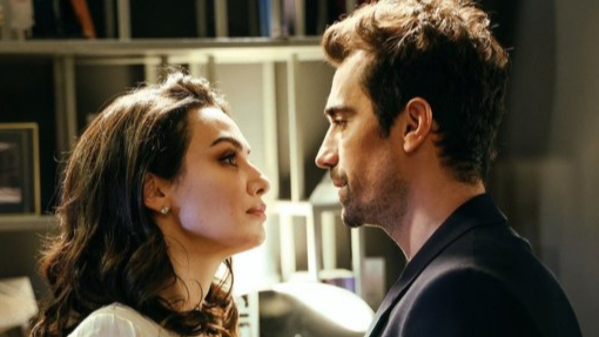 Birce Akalay'dan İbrahim Çelikkol'a: Sevdim seni bir kere