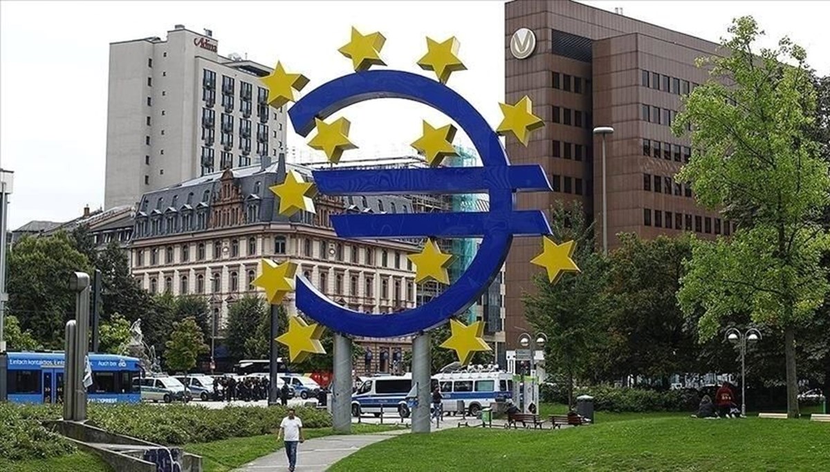 Euro Bölgesi'nde enflasyon beklentilere paralel açıklandı