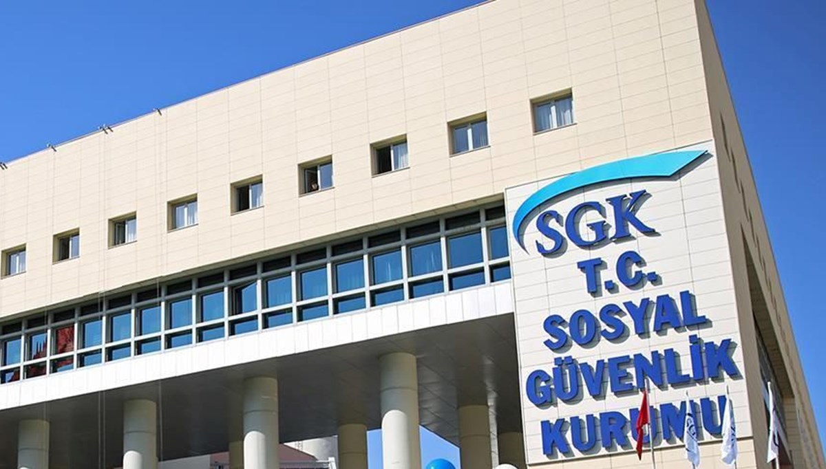 SGK'dan kamu görevlileri için emeklilik başvurusu açıklaması