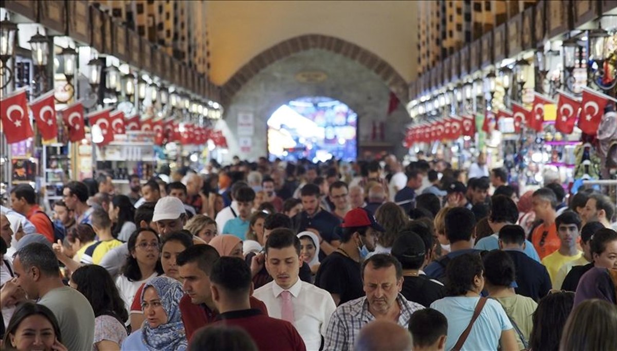 Hizmet Üretici Fiyat Endeksi nisanda aylık yüzde 3,9, yıllık yüzde 71,81 arttı