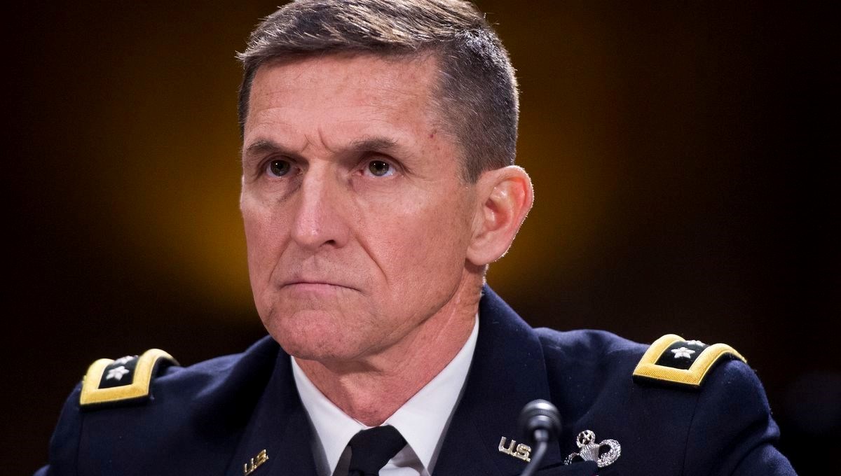 Twitter, Trump'ın eski danışmanı Flynn'in hesabını tekrar kullanıma açtı