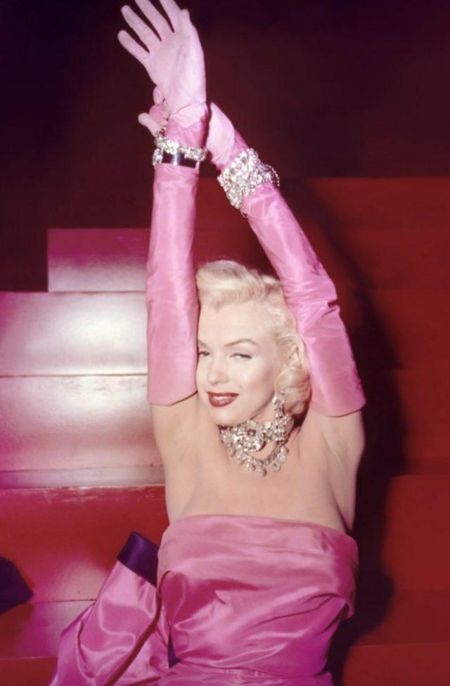 Marilyn Monroe'nun zamansız güzellik sırları! Genç görünmek için...