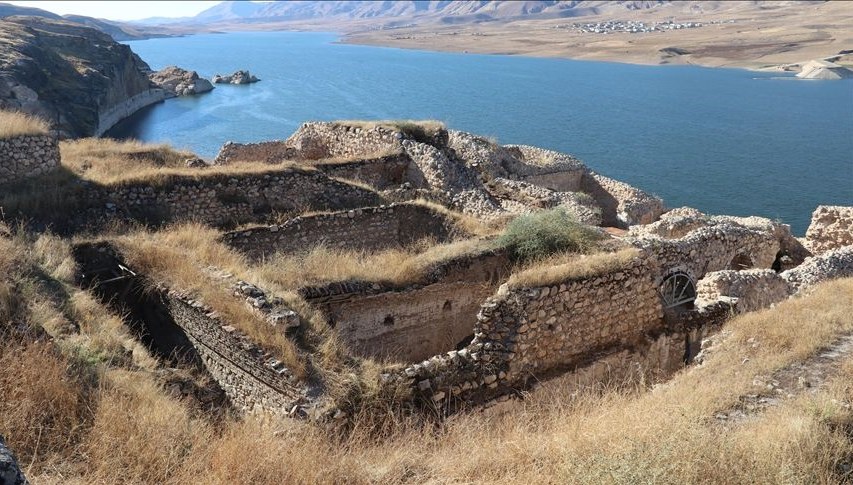 Hasankeyf'teki kazılarda binlerce yıllık askeri yapının kalıntılarına ulaşıldı