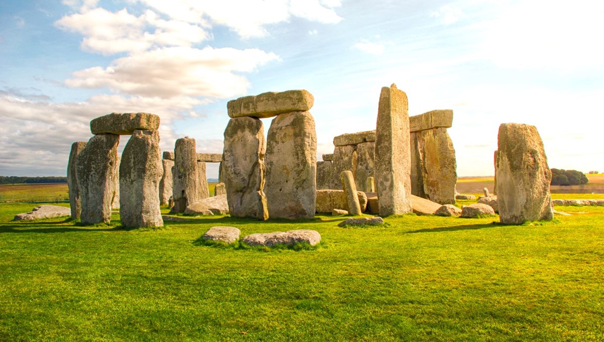 Hollanda'da Stonehenge benzeri 4 bin yıllık kutsal alan keşfedildi