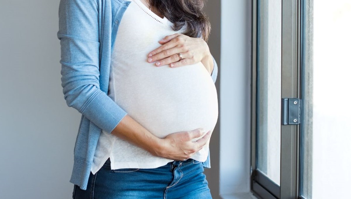 Dünyada bir ilk: Ölümcül genetik hastalık anne karnında tedavi edildi