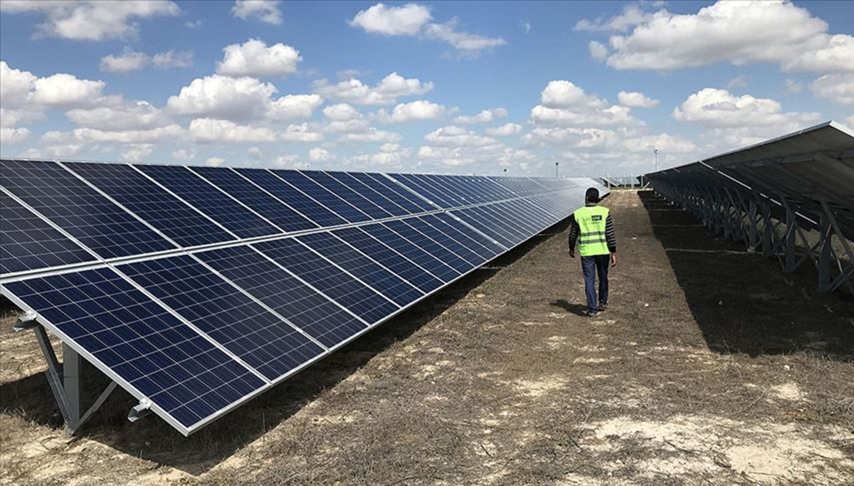 Güneş enerjisinde 2035'e kadar hedef yüzde 500 artış