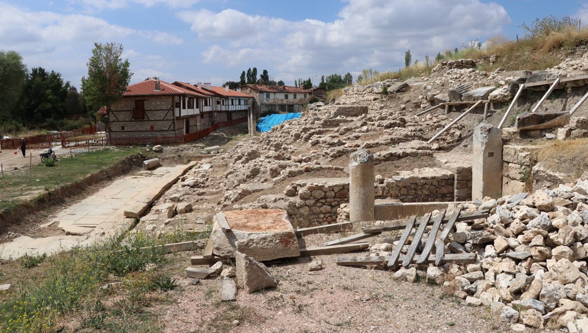 Aizanoi Antik Kenti'nde Osmanlı ve Roma kültürleri iç içe yaşatılacak