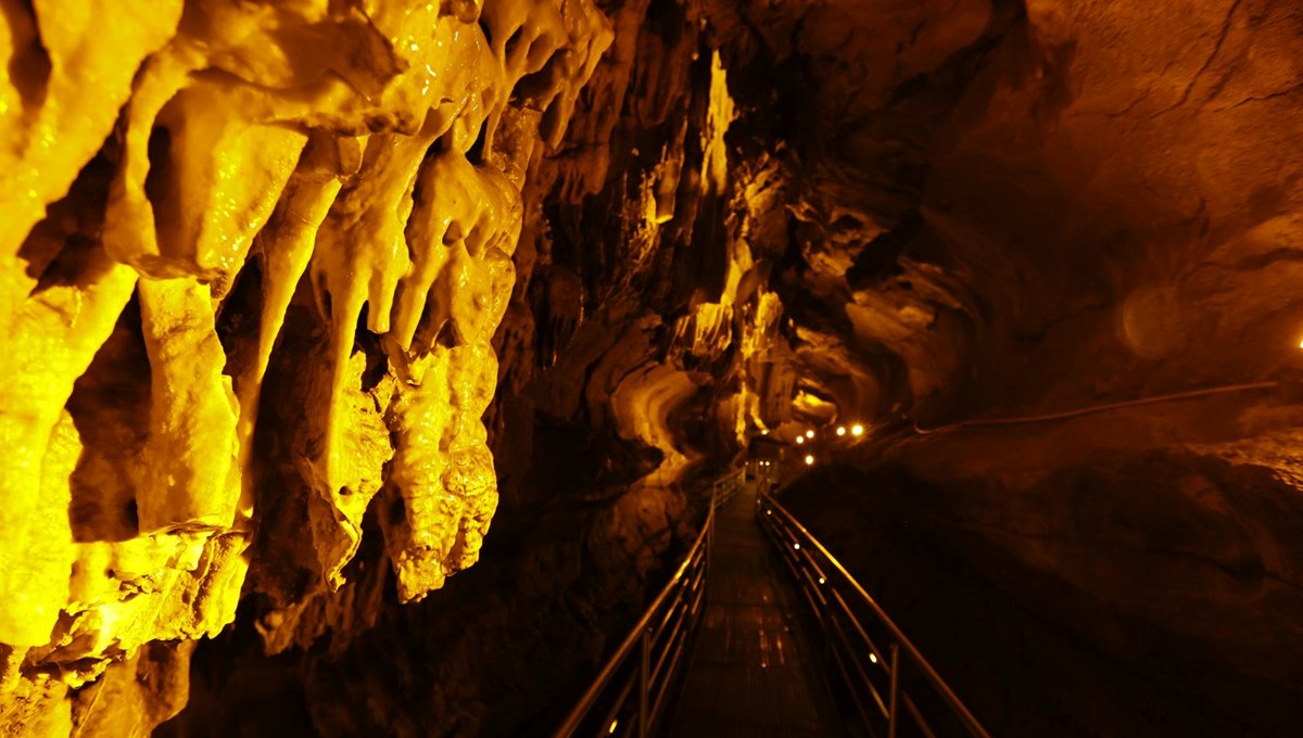 Her mevsim ziyaretçilerin vazgeçilmez adresi: Doğu Karadeniz'in mağaraları